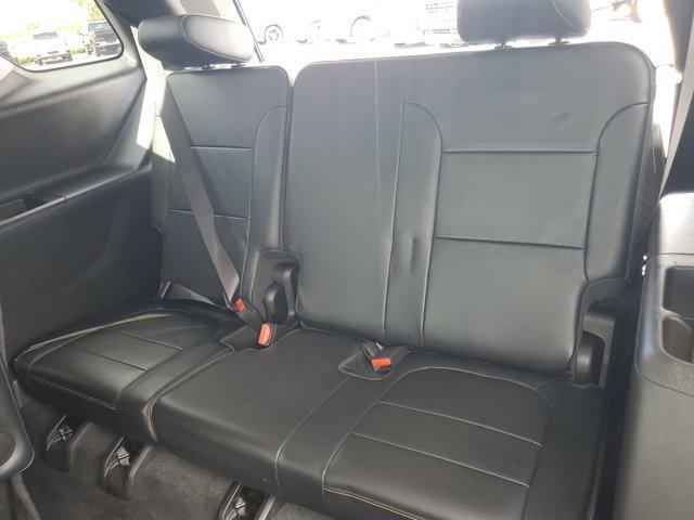 used 2018 Chevrolet Traverse car, priced at $21,316