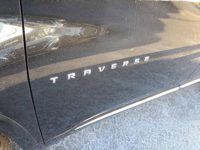 used 2018 Chevrolet Traverse car, priced at $19,193