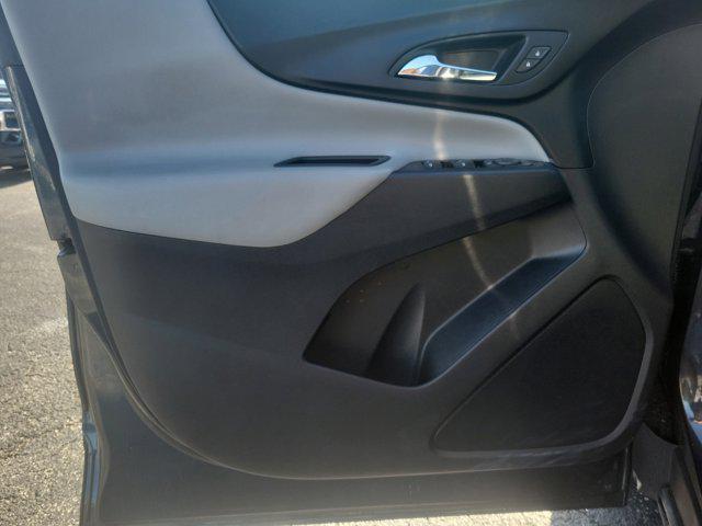 used 2022 Chevrolet Equinox car, priced at $17,127