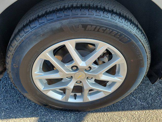 used 2023 Chevrolet Equinox car, priced at $19,007