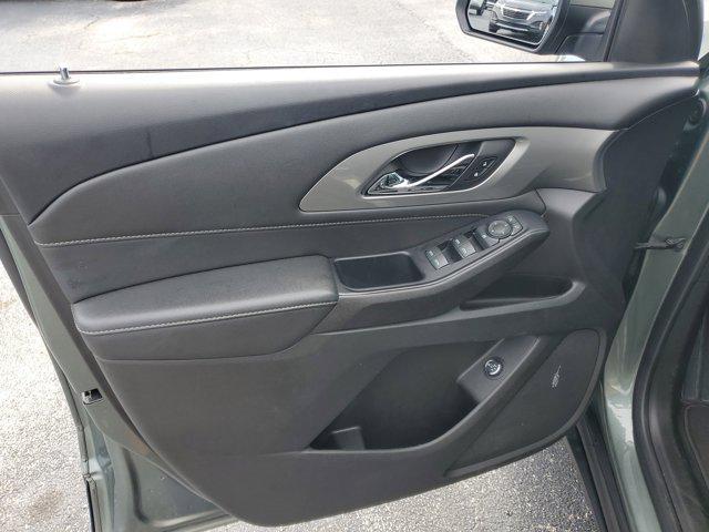 used 2023 Chevrolet Traverse car, priced at $27,450