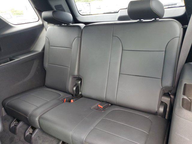 used 2023 Chevrolet Traverse car, priced at $27,450