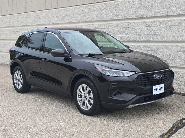 used 2023 Ford Escape car, priced at $17,608