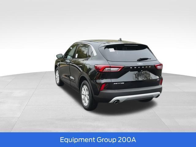 used 2023 Ford Escape car, priced at $19,772
