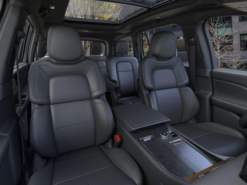 new 2025 Lincoln Aviator car, priced at $80,733