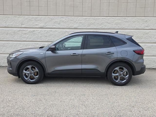 used 2025 Ford Escape car