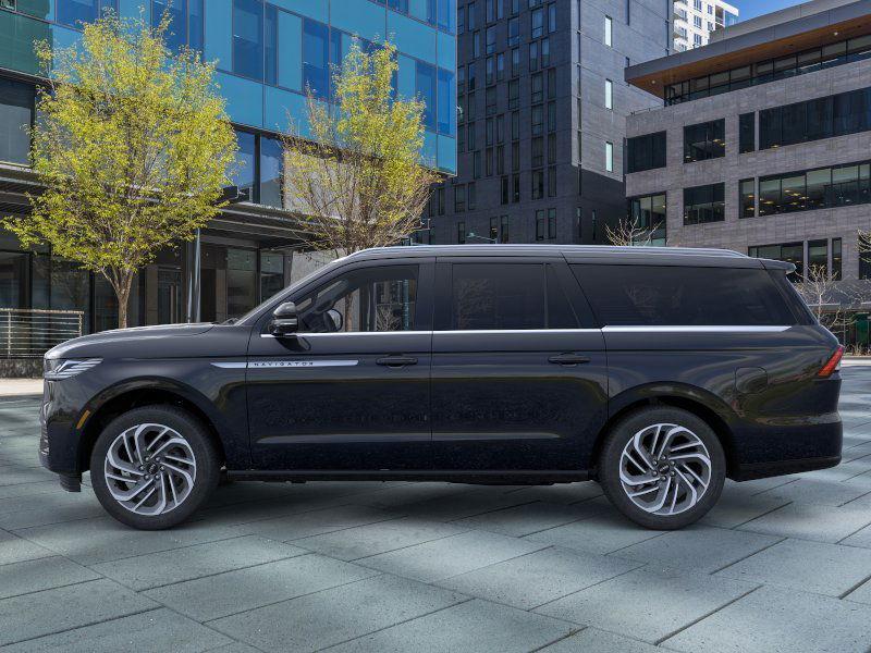 new 2025 Lincoln Navigator car, priced at $105,930