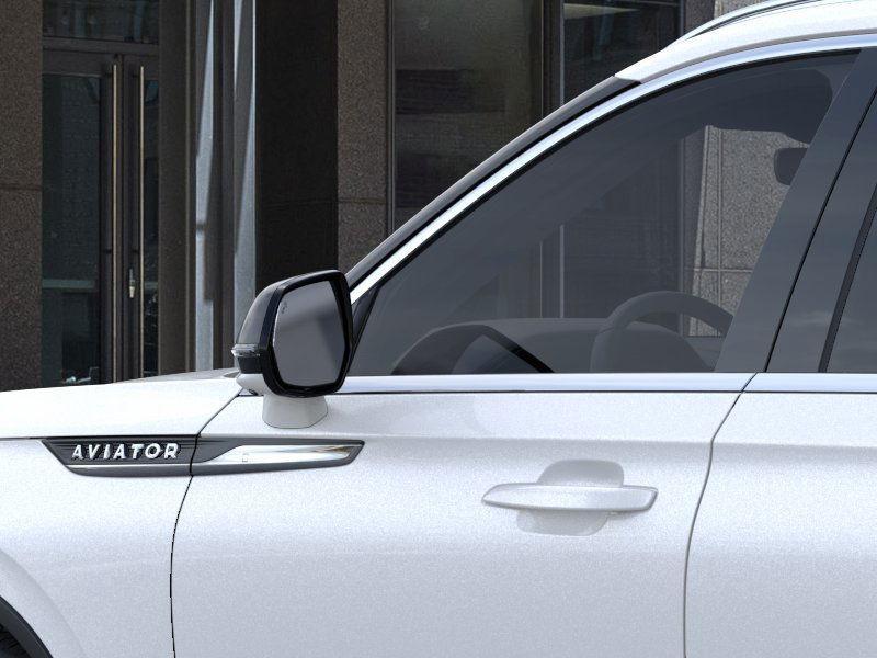 new 2025 Lincoln Aviator car, priced at $79,141