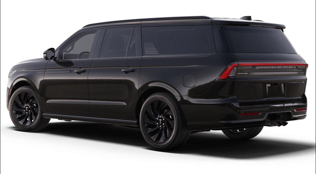 new 2025 Lincoln Navigator car, priced at $109,430