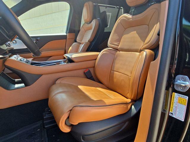 used 2023 Lincoln Aviator car, priced at $59,980