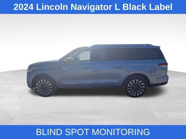 used 2024 Lincoln Navigator car, priced at $84,500