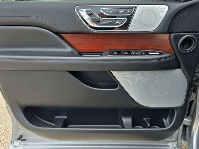 used 2021 Lincoln Navigator car, priced at $43,108