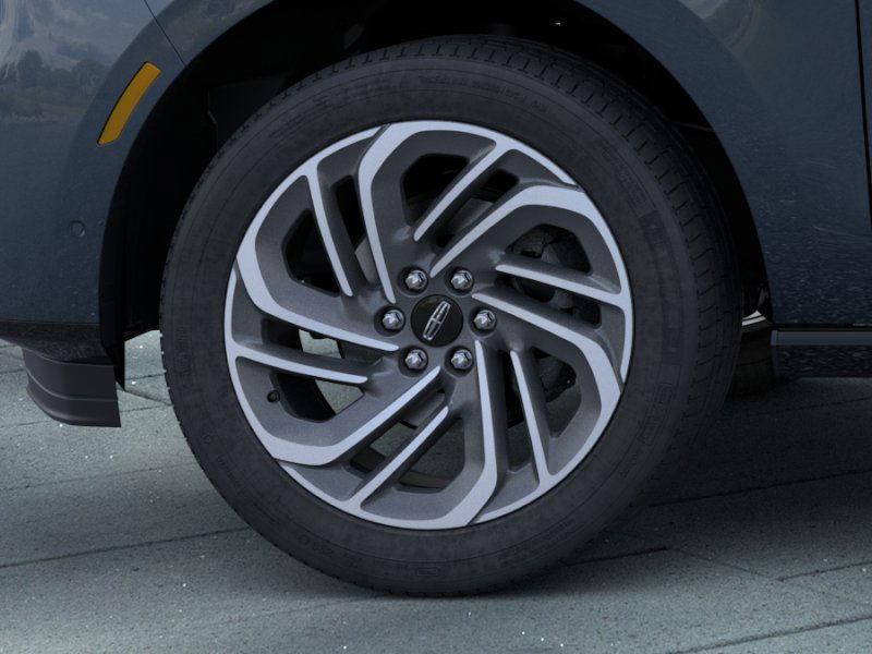 new 2025 Lincoln Navigator car, priced at $105,925