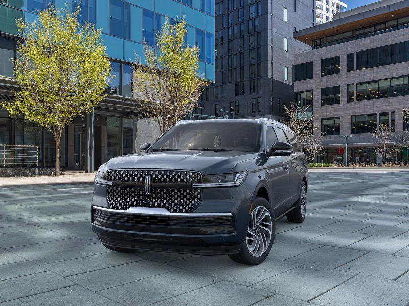 new 2025 Lincoln Navigator car, priced at $105,925
