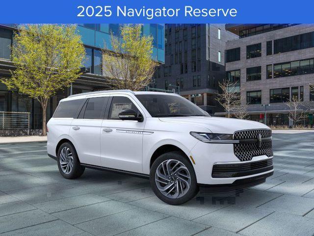 new 2025 Lincoln Navigator car, priced at $102,940