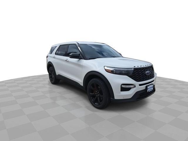 used 2022 Ford Explorer car, priced at $35,000