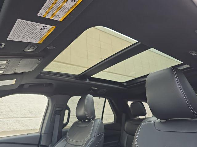 used 2022 Ford Explorer car, priced at $35,892