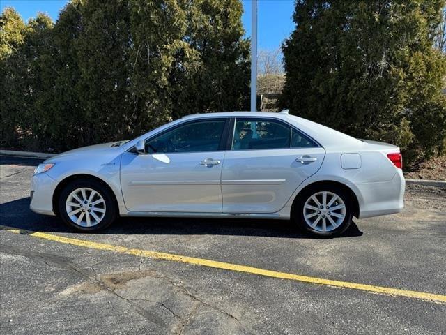 used 2014 Toyota Camry Hybrid car, priced at $12,633