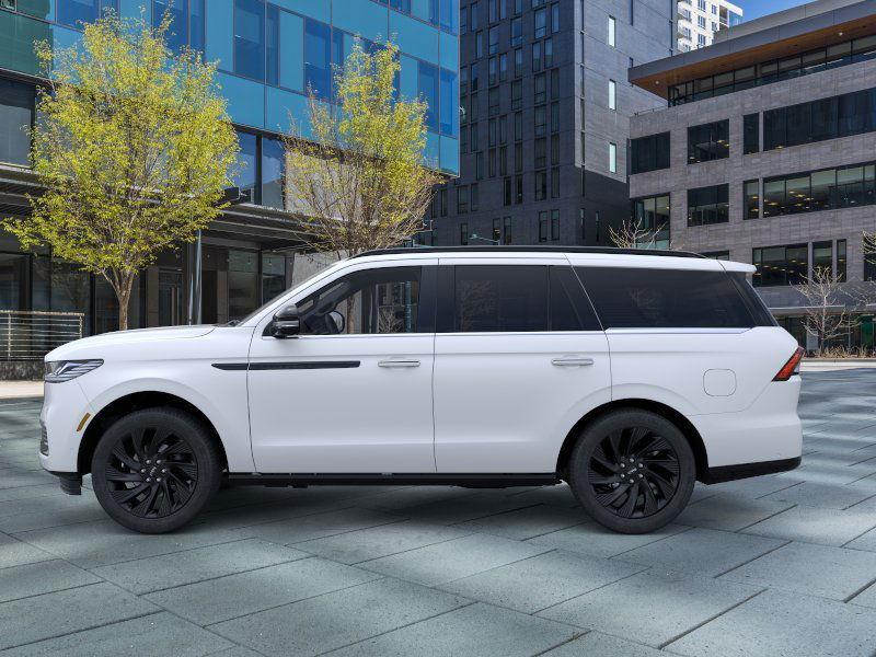 new 2025 Lincoln Navigator car, priced at $106,310