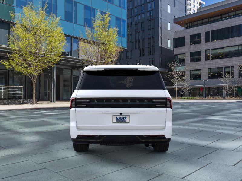 new 2025 Lincoln Navigator car, priced at $106,310