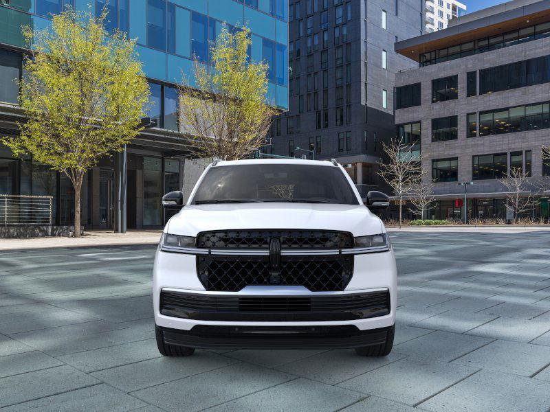 new 2025 Lincoln Navigator car, priced at $106,310