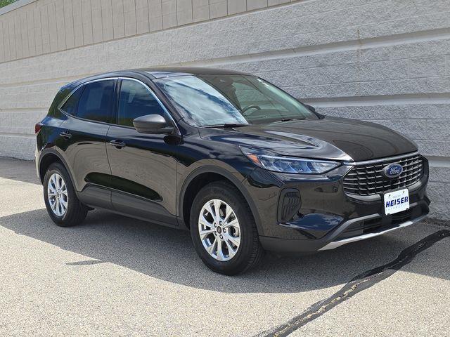 used 2024 Ford Escape car, priced at $29,013
