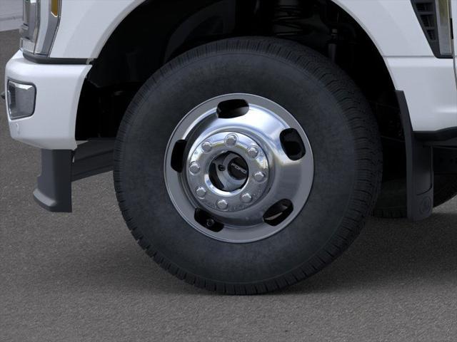 new 2025 Ford F-350 car, priced at $97,144