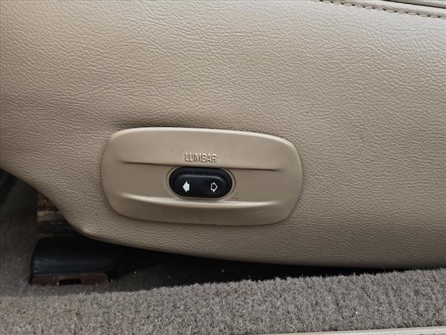 used 2005 Mercury Grand Marquis car, priced at $7,350