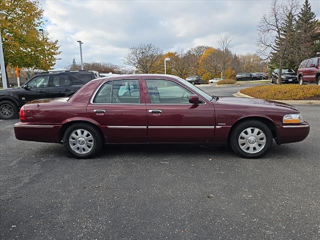 used 2005 Mercury Grand Marquis car, priced at $7,350