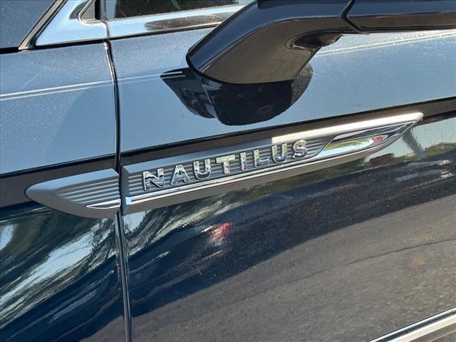 used 2020 Lincoln Nautilus car, priced at $31,040