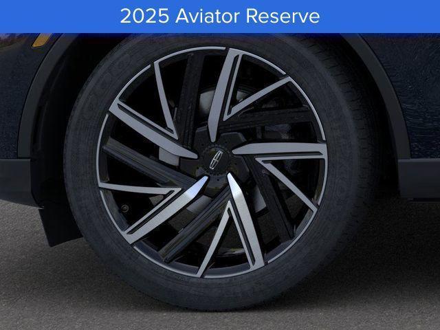 new 2025 Lincoln Aviator car, priced at $77,309