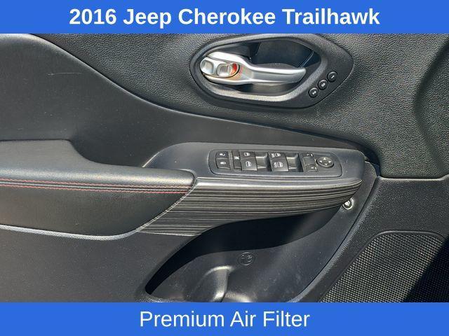 used 2016 Jeep Cherokee car, priced at $5,999