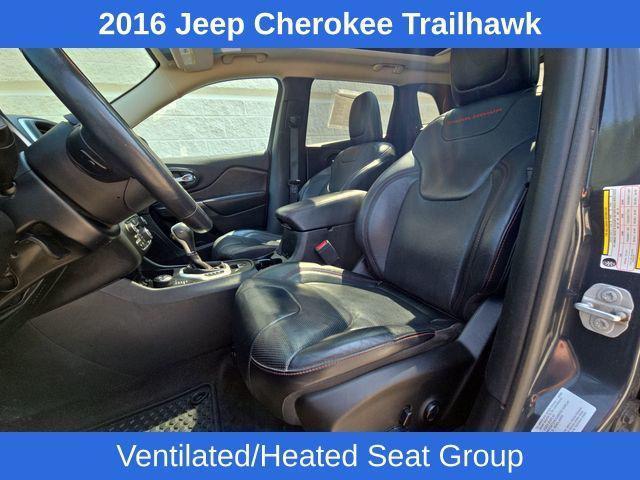 used 2016 Jeep Cherokee car, priced at $5,999
