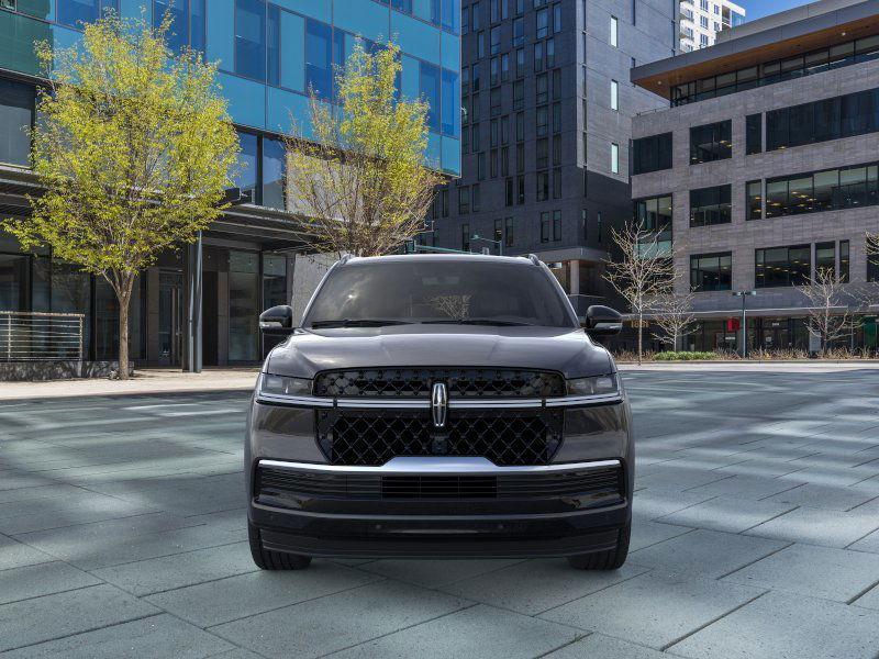 new 2025 Lincoln Navigator car, priced at $104,690