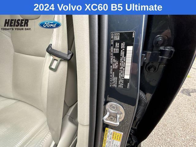 used 2024 Volvo XC60 car, priced at $46,570