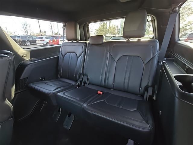 used 2021 Ford Expedition car, priced at $45,220