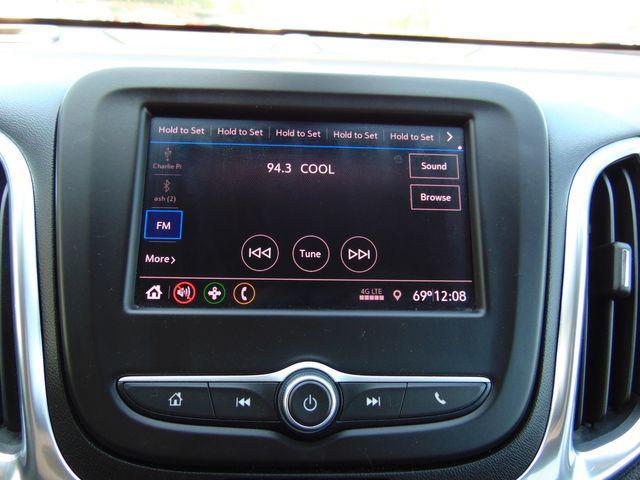 used 2021 Chevrolet Equinox car, priced at $14,995