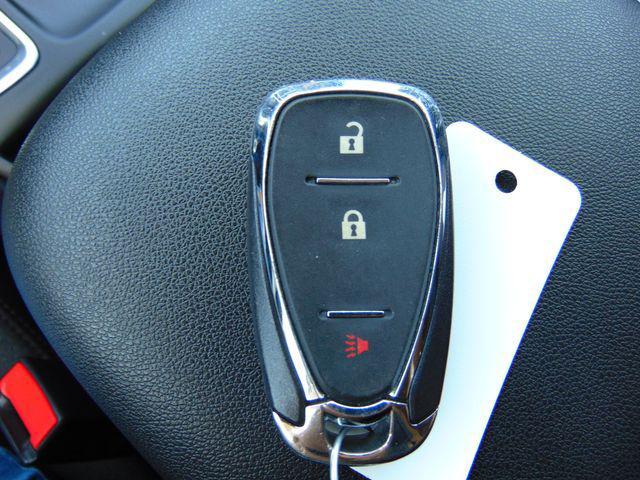used 2021 Chevrolet Equinox car, priced at $14,995