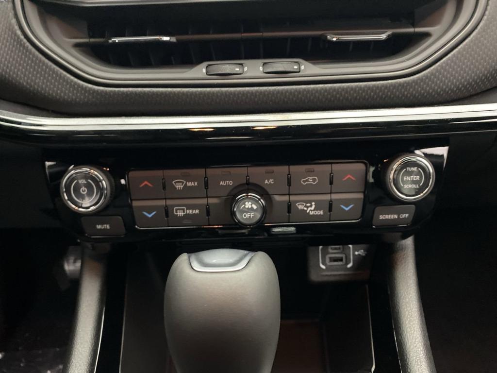 new 2026 Jeep Compass car, priced at $37,345