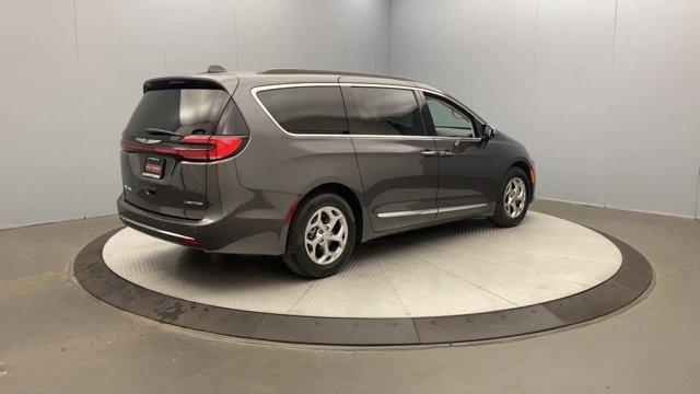 used 2023 Chrysler Pacifica car, priced at $38,949