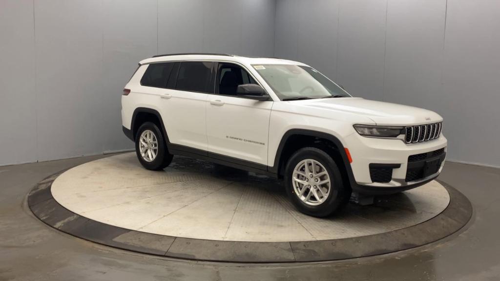 new 2025 Jeep Grand Cherokee L car, priced at $42,625