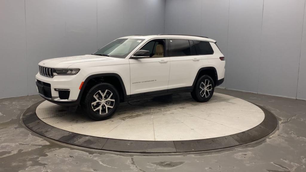 new 2025 Jeep Grand Cherokee L car, priced at $50,590