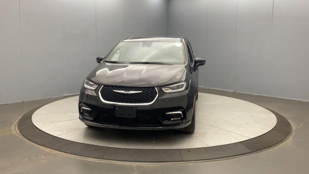 new 2026 Chrysler Pacifica car, priced at $45,390