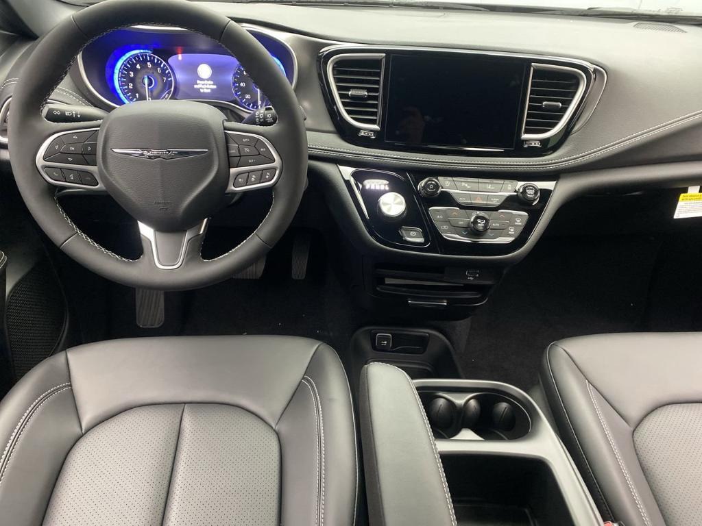 new 2026 Chrysler Pacifica car, priced at $45,390
