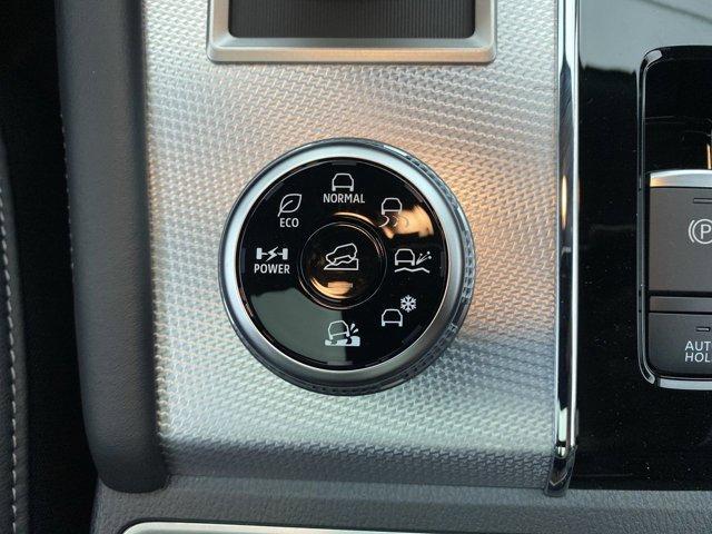 new 2025 Mitsubishi Outlander car, priced at $50,150
