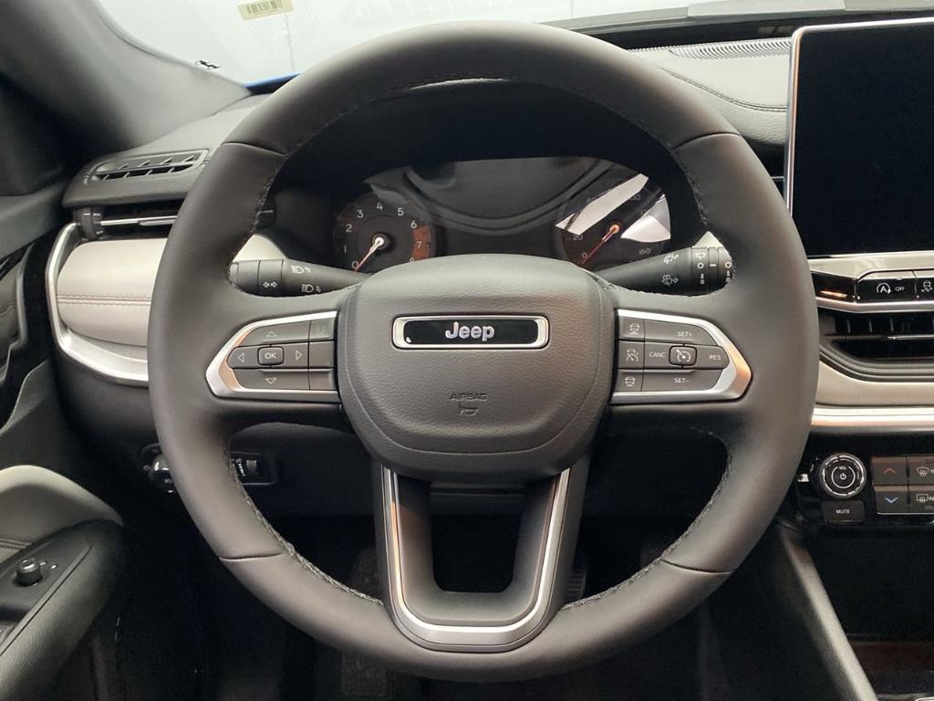 new 2025 Jeep Compass car, priced at $33,585