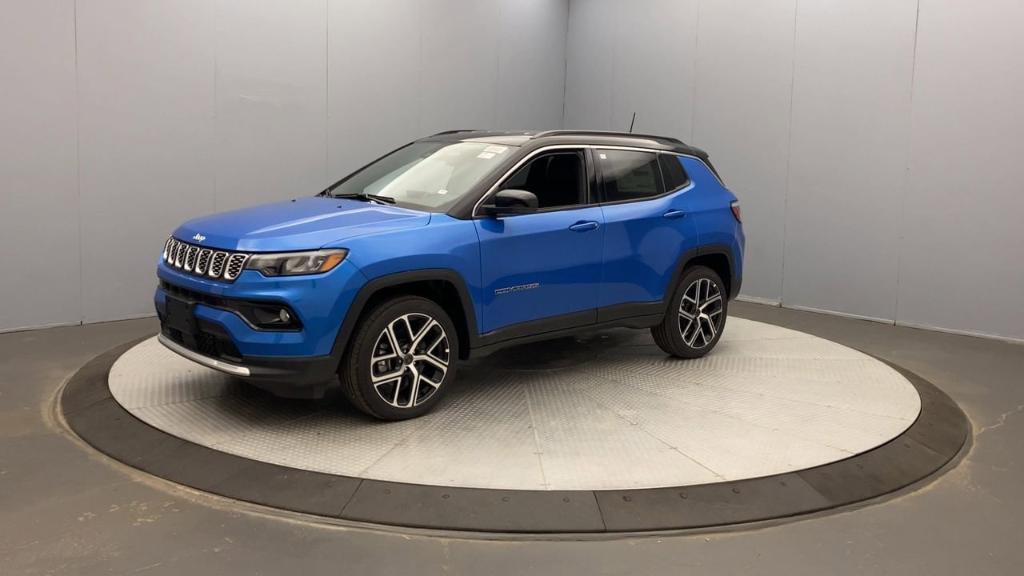 new 2025 Jeep Compass car, priced at $33,585