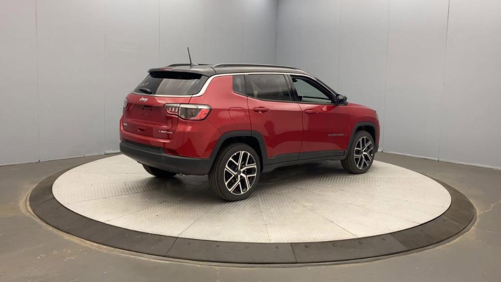 new 2025 Jeep Compass car, priced at $32,585
