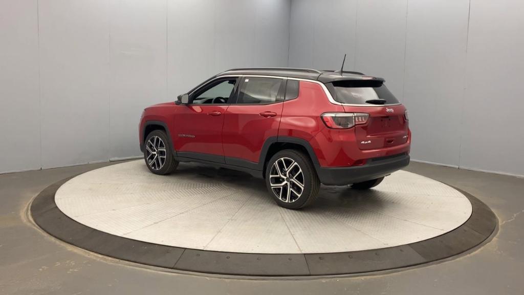 new 2025 Jeep Compass car, priced at $33,585