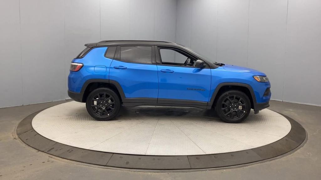 new 2024 Jeep Compass car, priced at $32,430